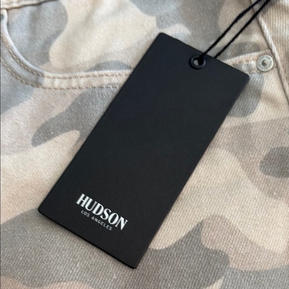 Women's Camouflage Shorts - Picture 2 of 10